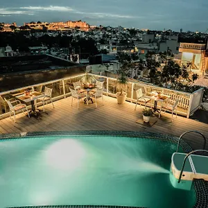 3* Hotel Tripli Shambhu