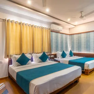 3* Hotel Uddhav A Family